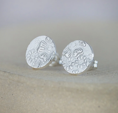 Silver Textured Circle Disc Stud Earrings