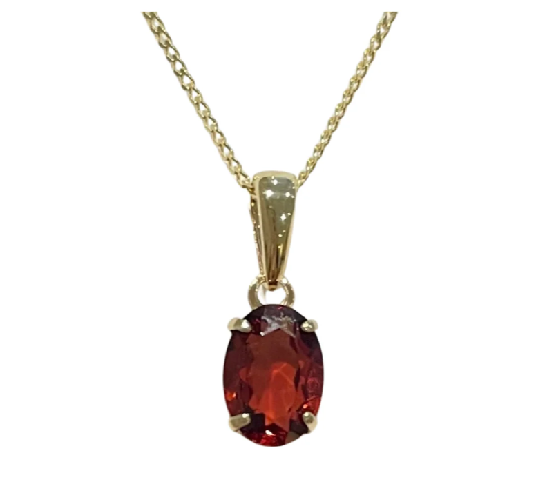 9ct Gold Garnet Oval Pendant