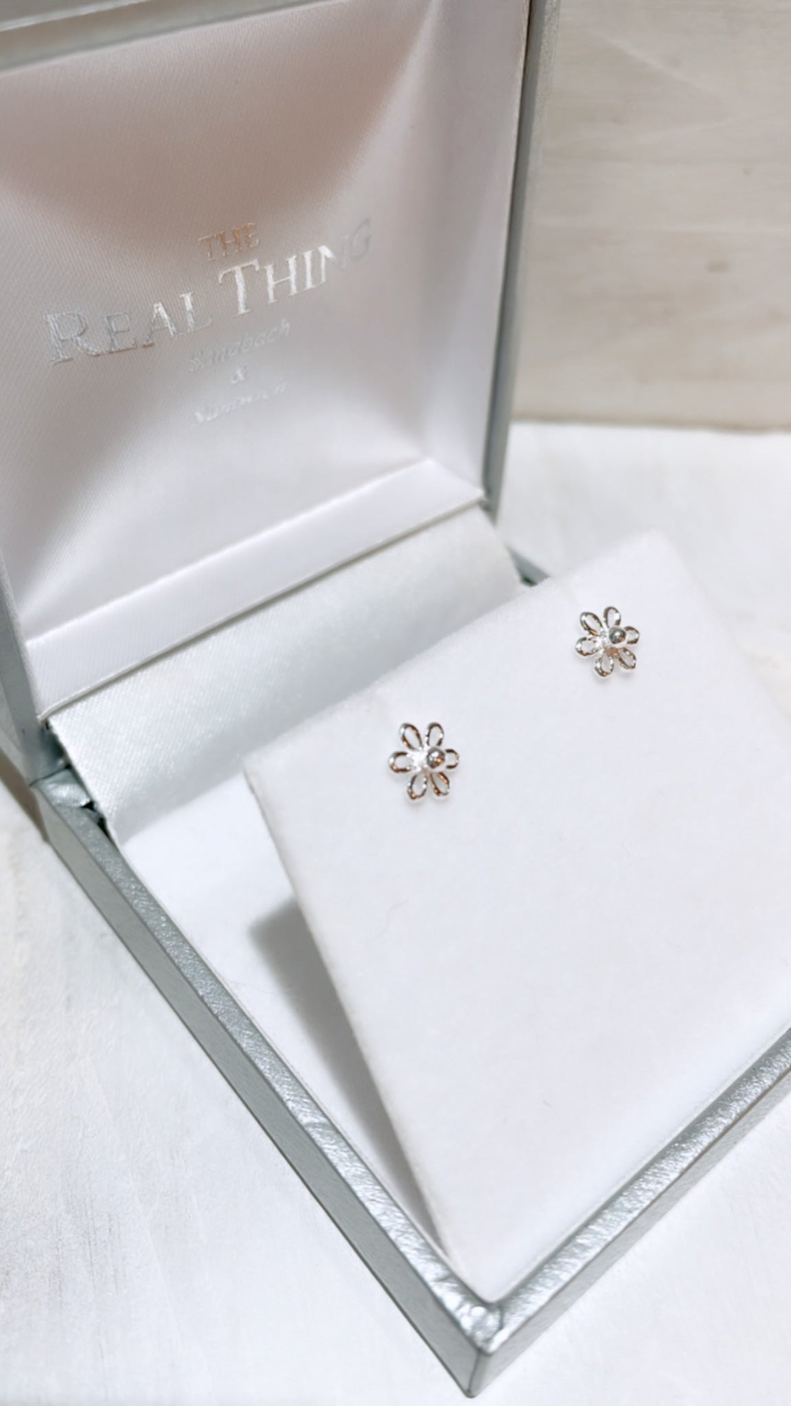 Dainty Flower Studs