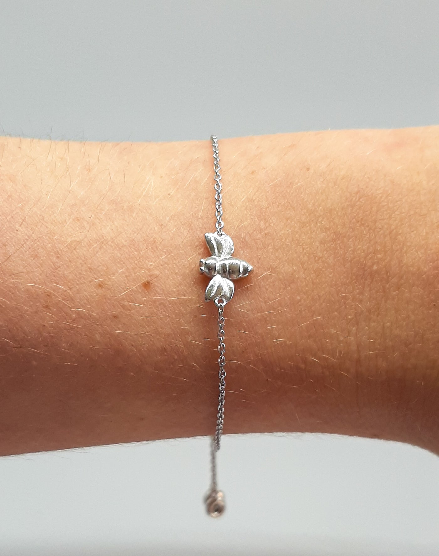 Silver Bee CZ Slider Bracelet