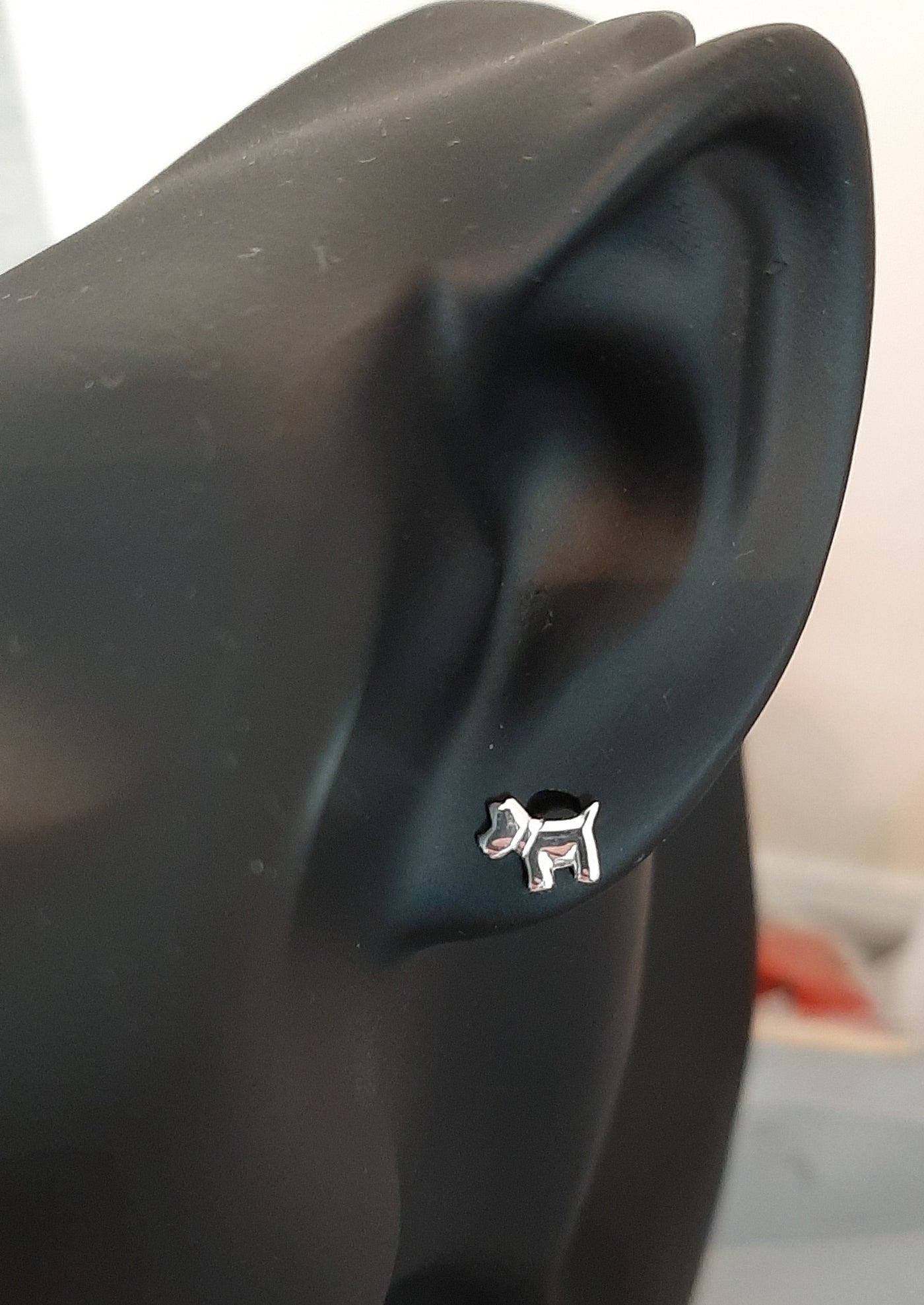Dew Mini Scotty Dog Stud Earrings