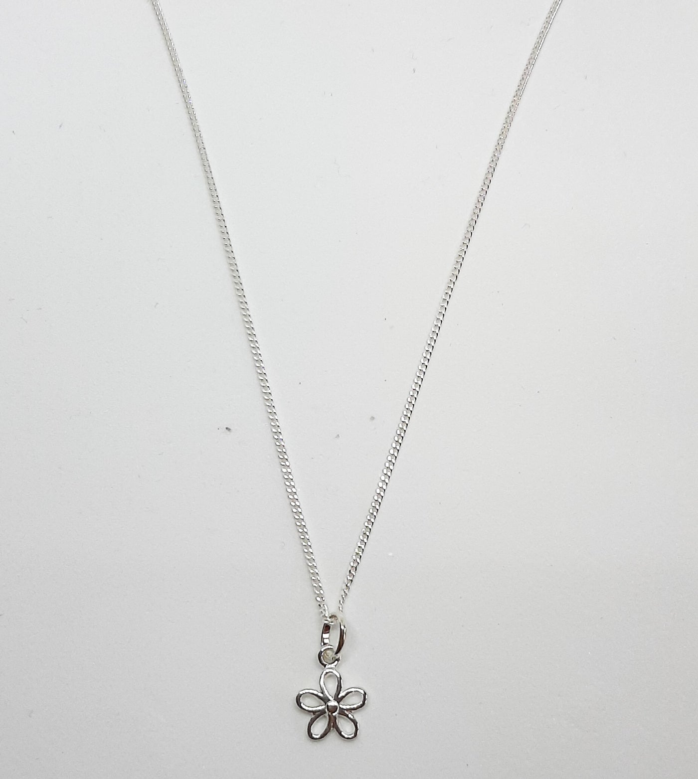 Dew Small Flower Pendant