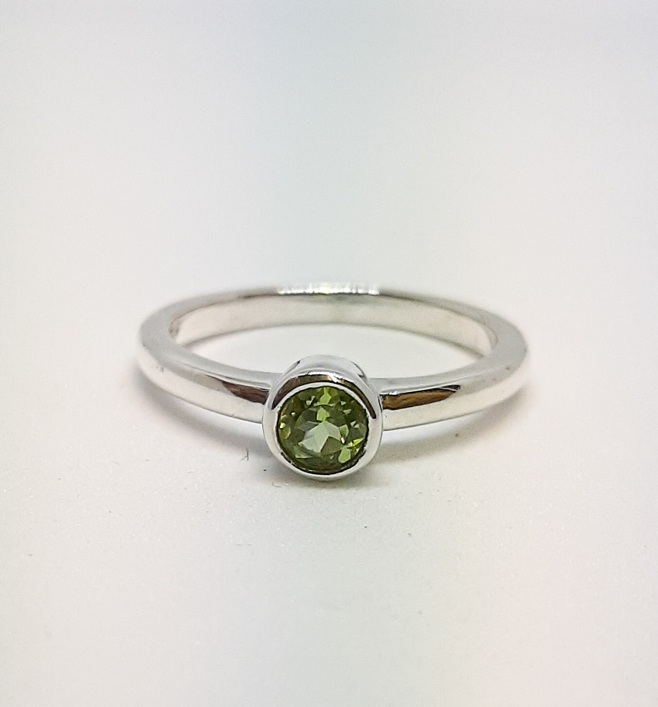 Dainty Round Peridot Ring