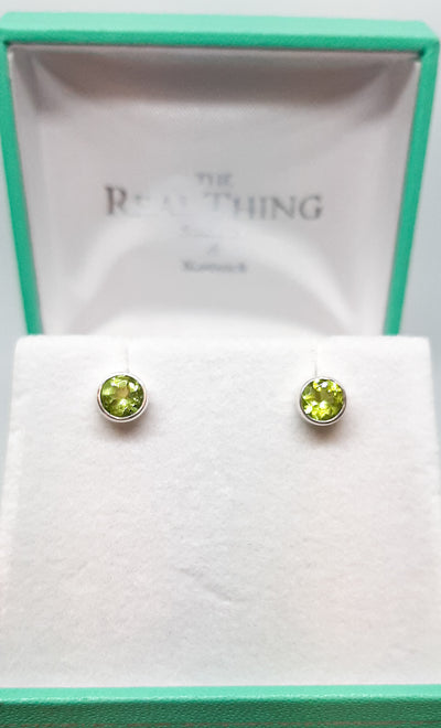5mm Round Peridot Stud Earrings