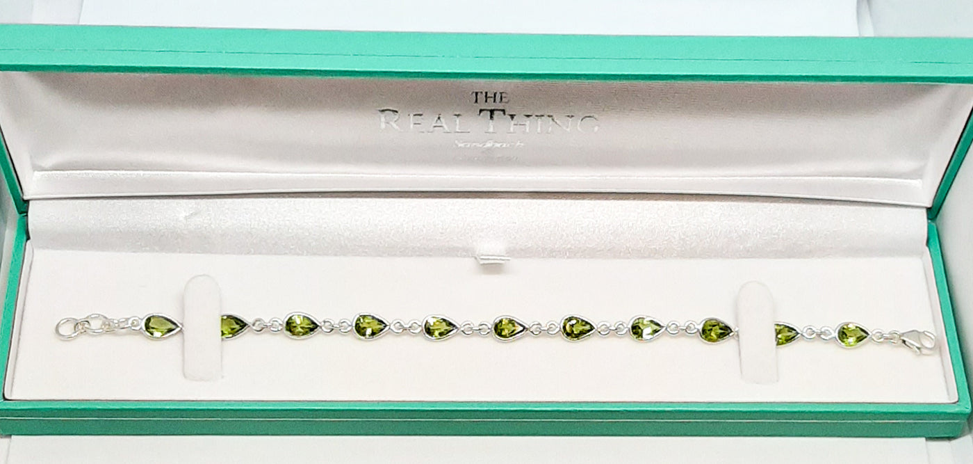 Teardrop Peridot Bracelet