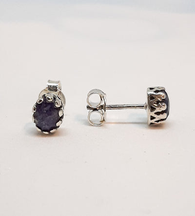 Sapphire Oval Crown Edge Stud Earrings