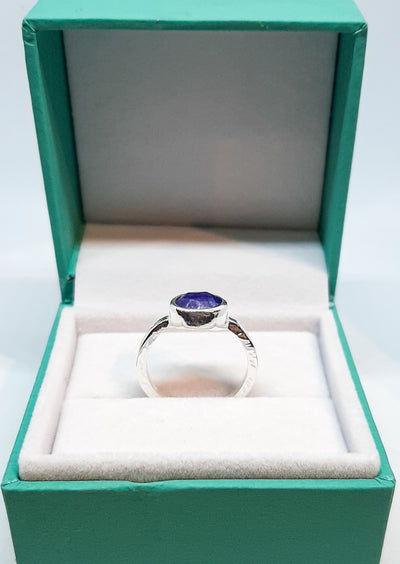 Sapphire Oval Stone Hammered Band Ring