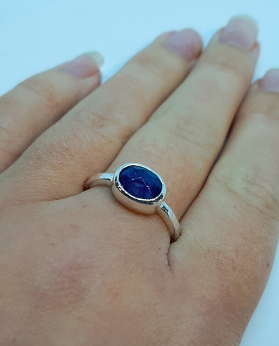 Sapphire Oval Stone Hammered Band Ring