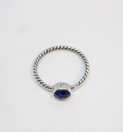 Sapphire Round Stone Twisted Rope Ring