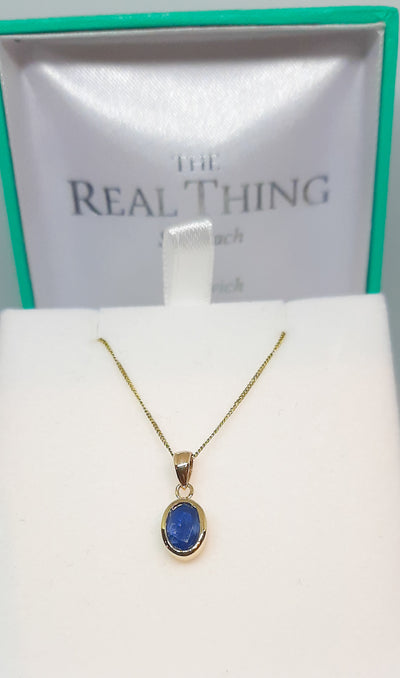 9ct Gold Sapphire Oval Pendant