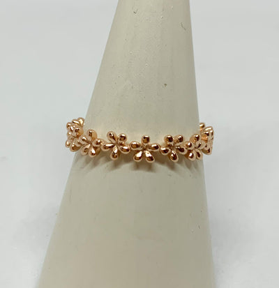 Rose Gold Flowers Ring