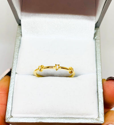 Gold Seeing Stars Ring