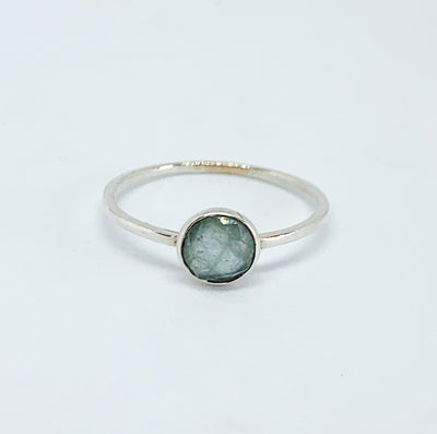 Dainty Facetted Aquamarine Ring