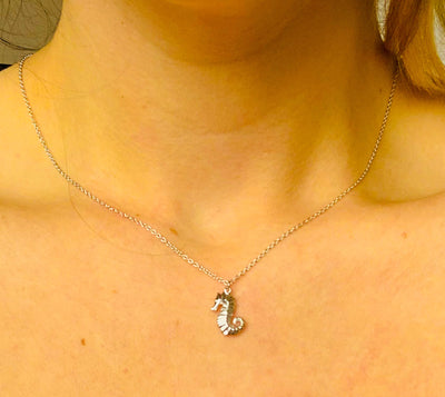 3D Seahorse Pendant