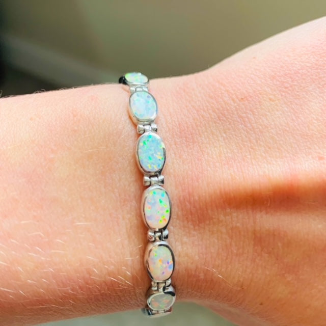 Opal Solid Oval Link Bracelet