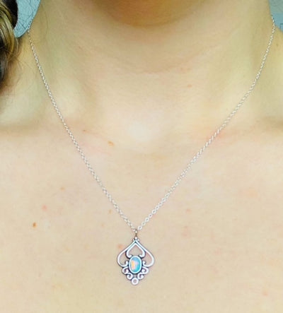 Opal Vintage Fan Pendant