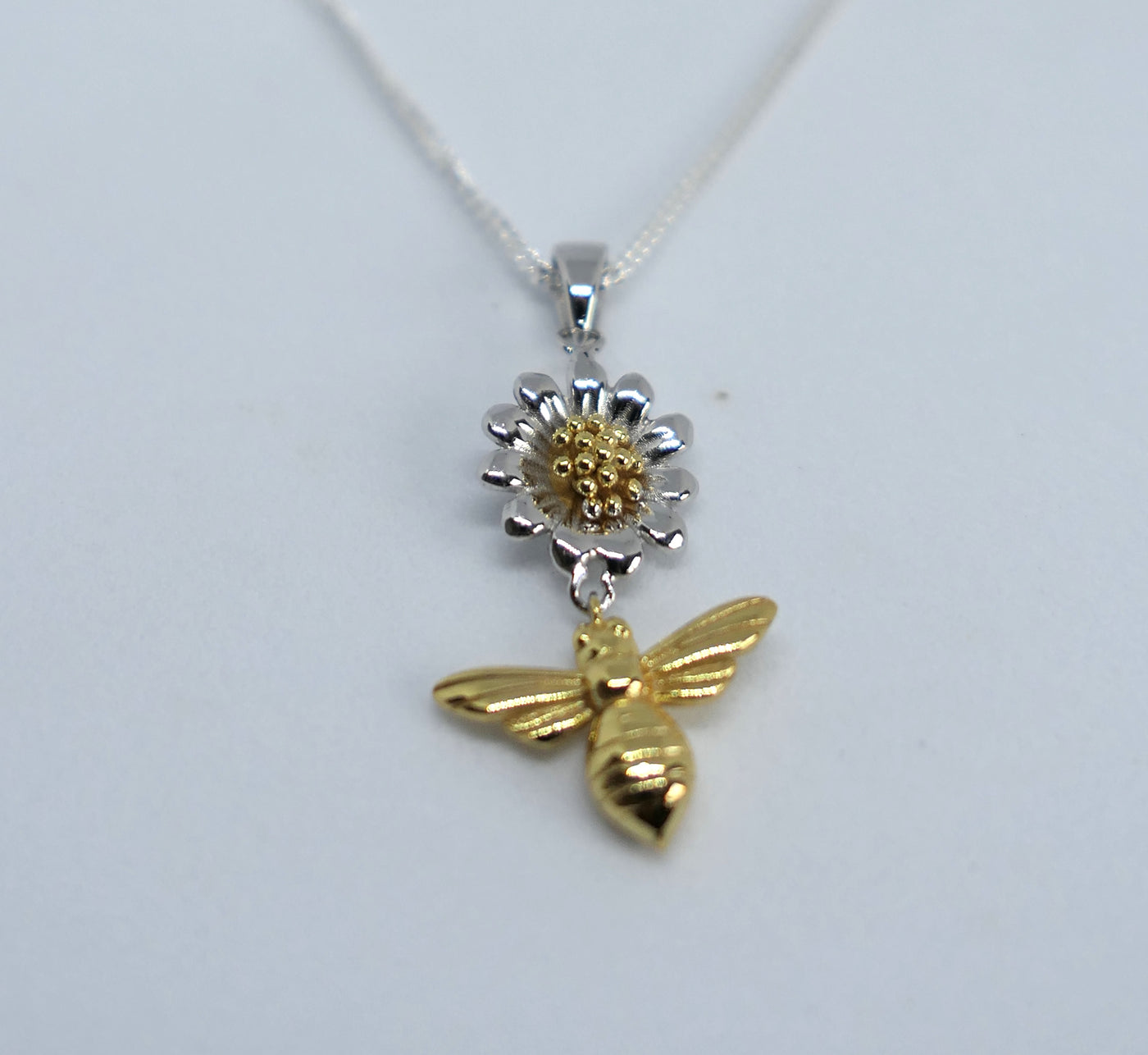 Bee & Daisy Pendant