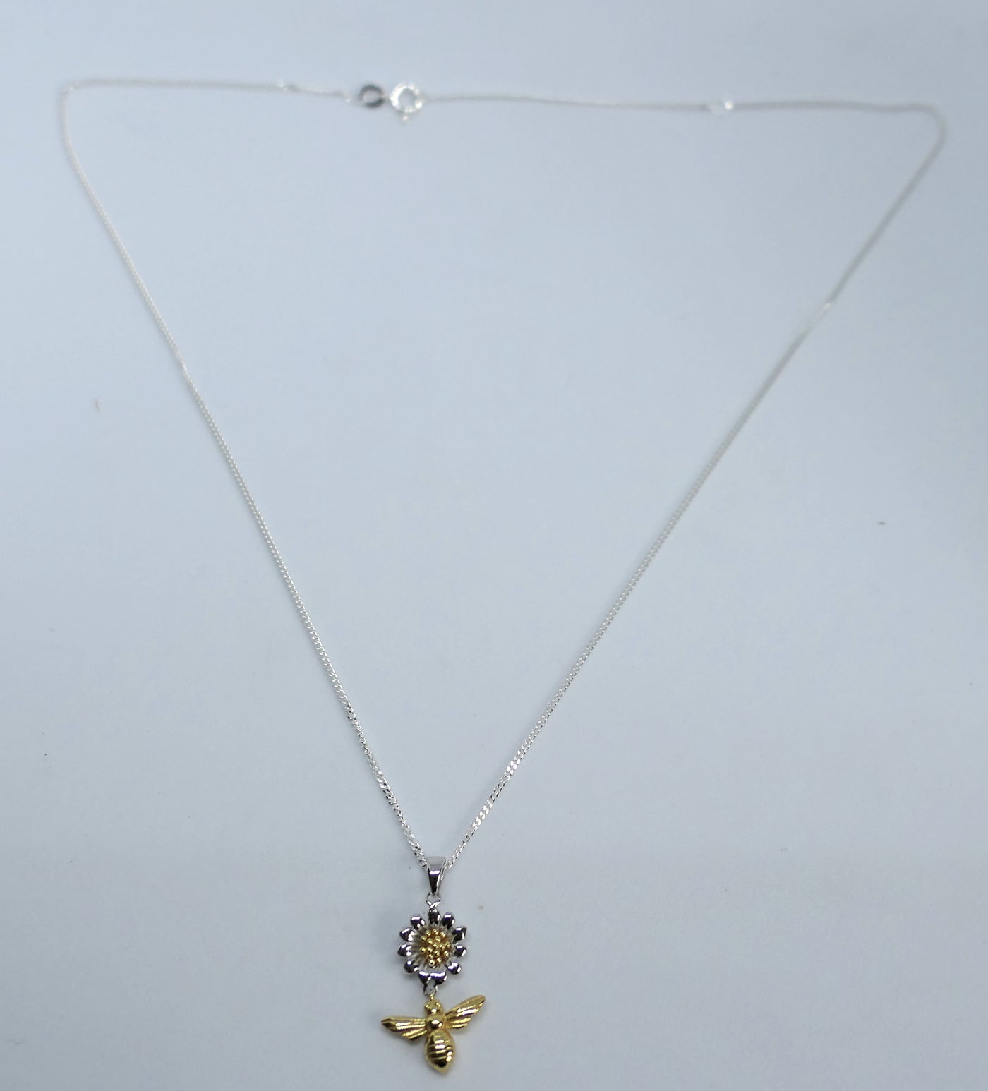 Bee & Daisy Pendant