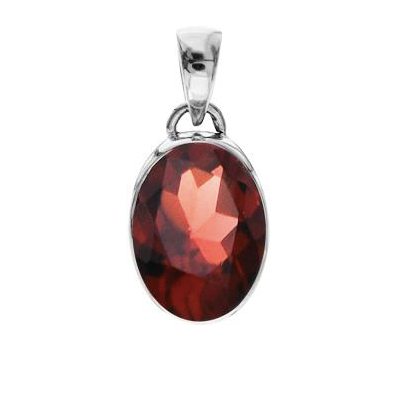 Oval Cut Garnet silver pendant