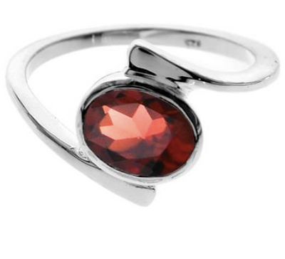 Oval Garnet Twist silver Ring