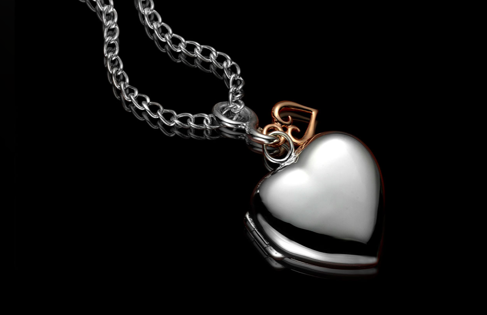 Clogau cariad 2025 heart necklace